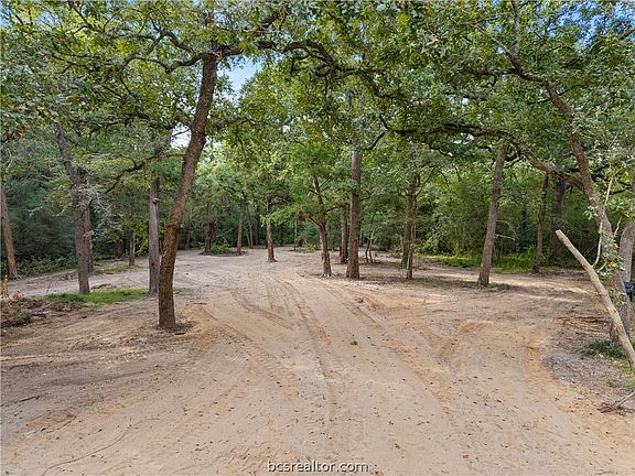 5th image of 21105 Fm 159 Rd