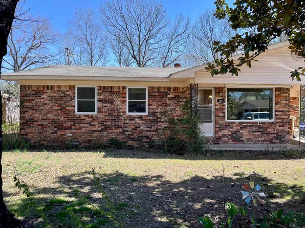 104 Lynn St, Judsonia, AR 72081