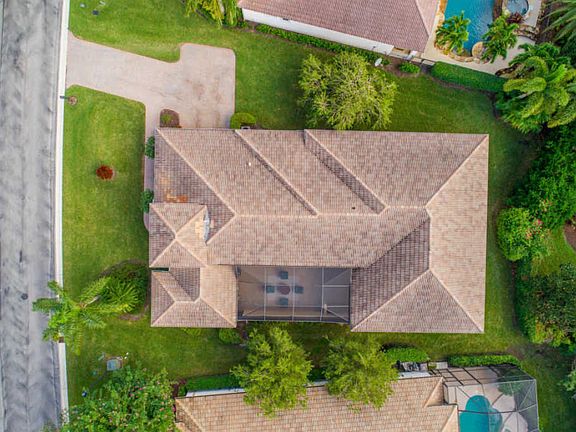 5th image of 10105 Crosby Pl