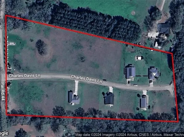 49 Charles Davis Ln, Amite, LA 70422