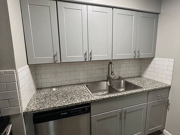 2nd image of 1778-1800 N 4th St #1786