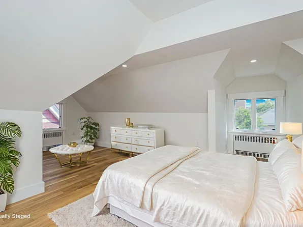 1753 East 21st Street image 41 of 49