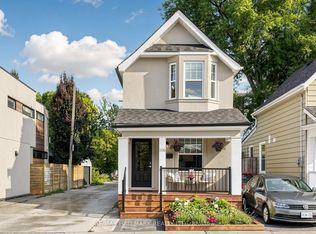 108 Knox Ave, Toronto, ON M4L 2P2