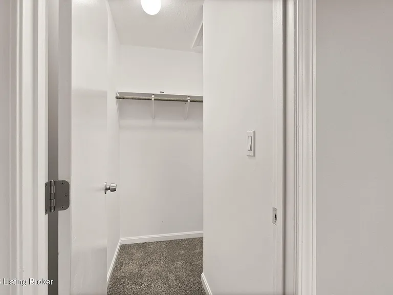 3509 Tabor Ct #7 — Photo 19
