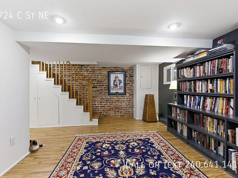1724 C St NE — Photo 30