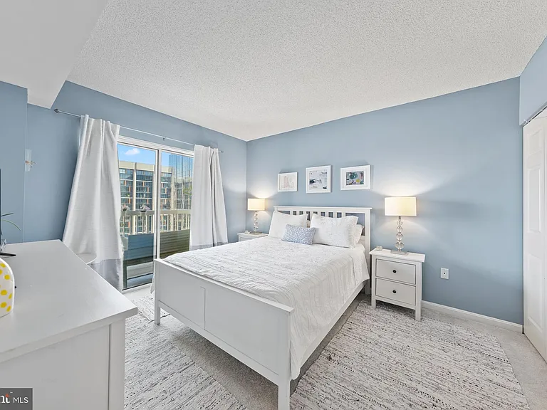 3101 N Hampton Dr #1201 — Photo 9