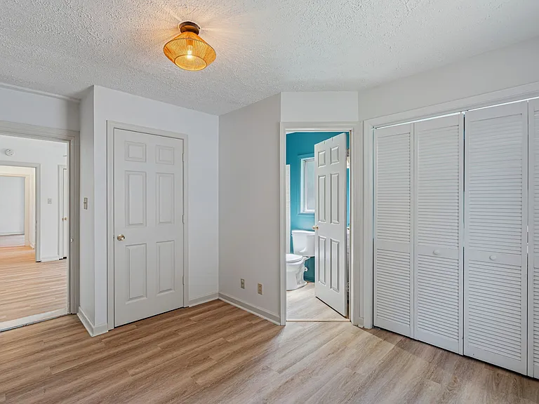 2531 Keystone Ave — Photo 13