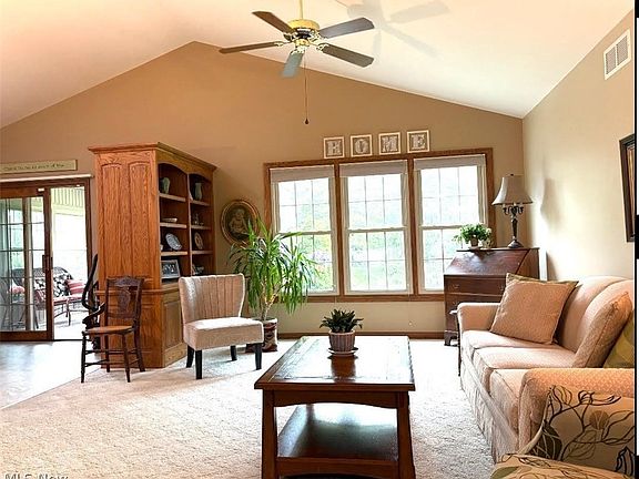 4th image of 4601 Deer Creek Dr