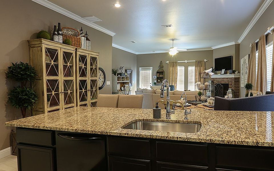Martha kitchen