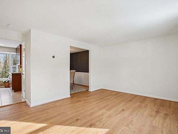 4th image of 2909 Everleigh Way