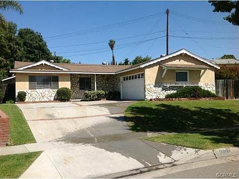 1st image of 14415 Watkins Dr