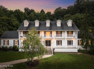 3101 Hardwood Forest Dr, Louisville, KY 40214