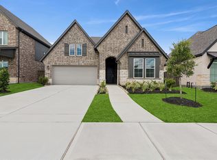 11827 Sawgrass Dr, Mont Belvieu, TX 77523