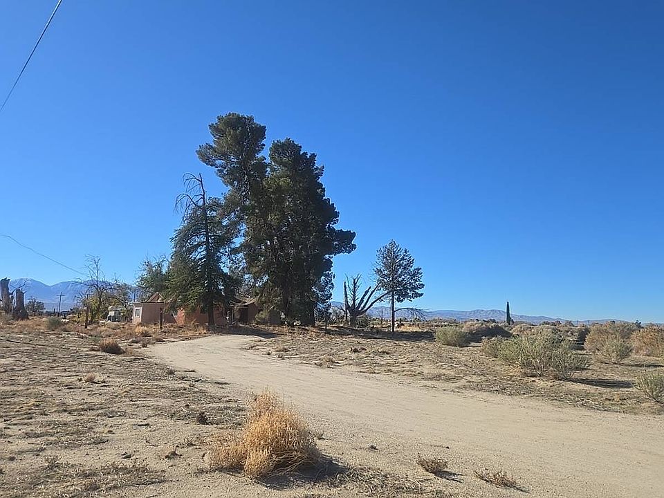 1st image of 15366 E Palmdale Blvd