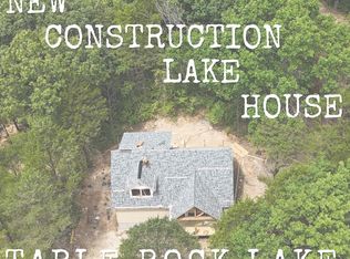 233 S Rosewood St, Shell Knob, MO 65747