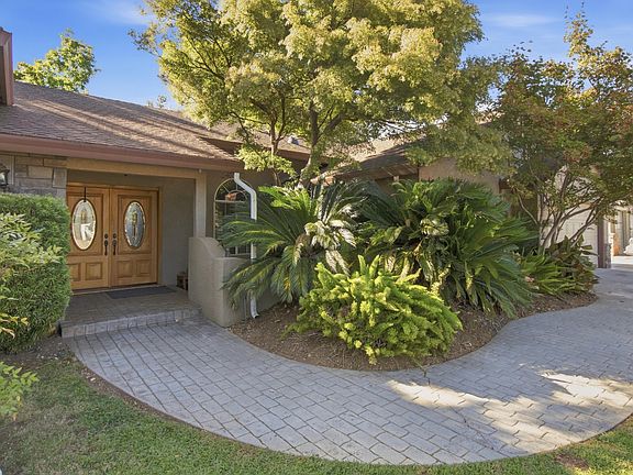 2nd image of 4680 Fiddleneck Dr