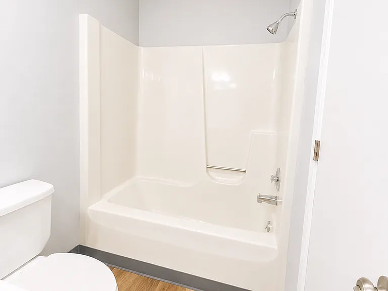 231-241 N Burritt Ave — Photo 34