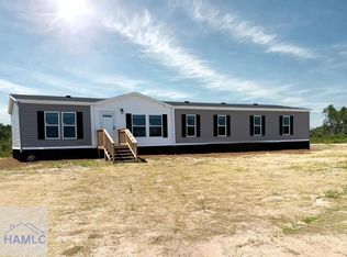 1380 Mobley Rd, Hinesville, GA 31313