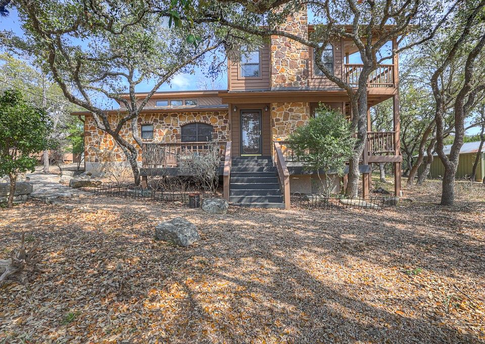 1st image of 1560 Roadrunner Ln