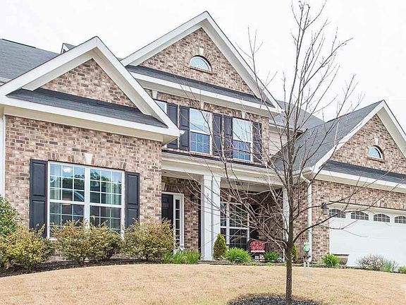 2nd image of 31 Oxmoor Dr