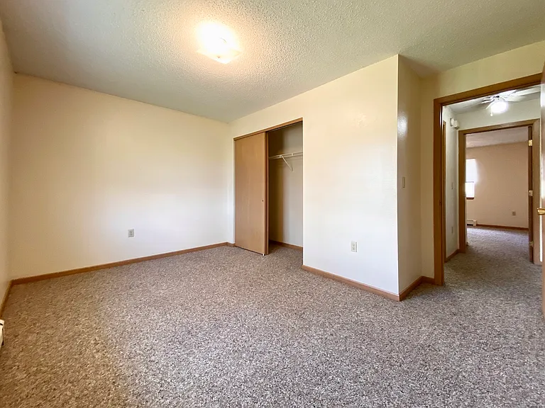Park Meadows Apartments — Photo 7