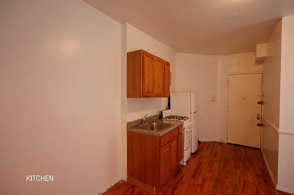 Rented by Citi Habitats | media 28