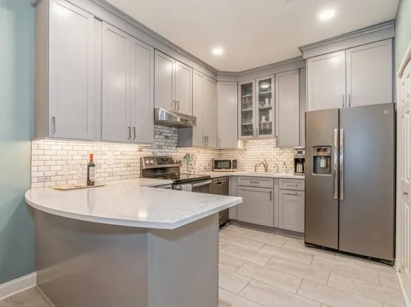 75 Liberty Ave Unit C33, Jersey City, NJ 07306