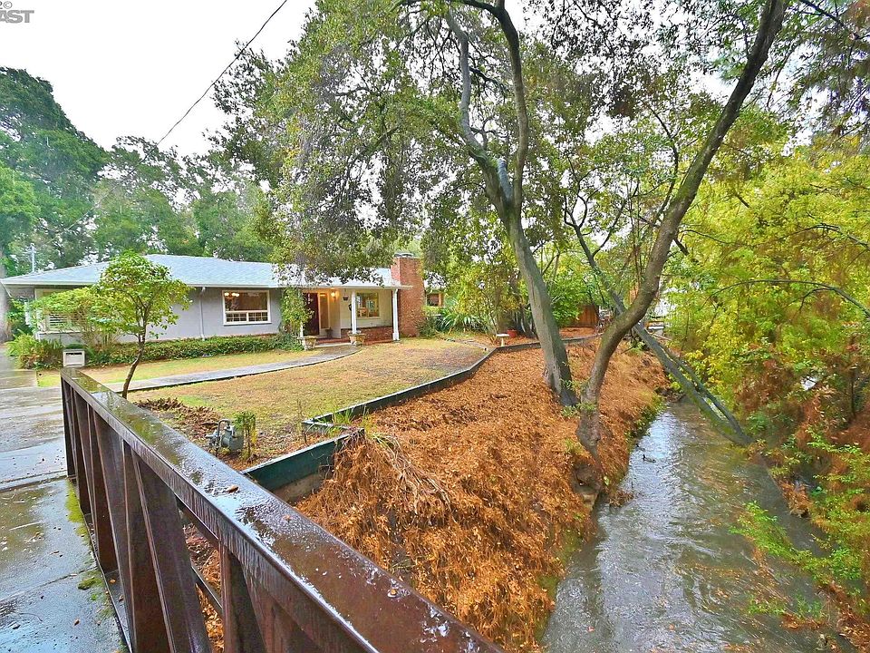 1st image of 21884 Tanglewood Dr