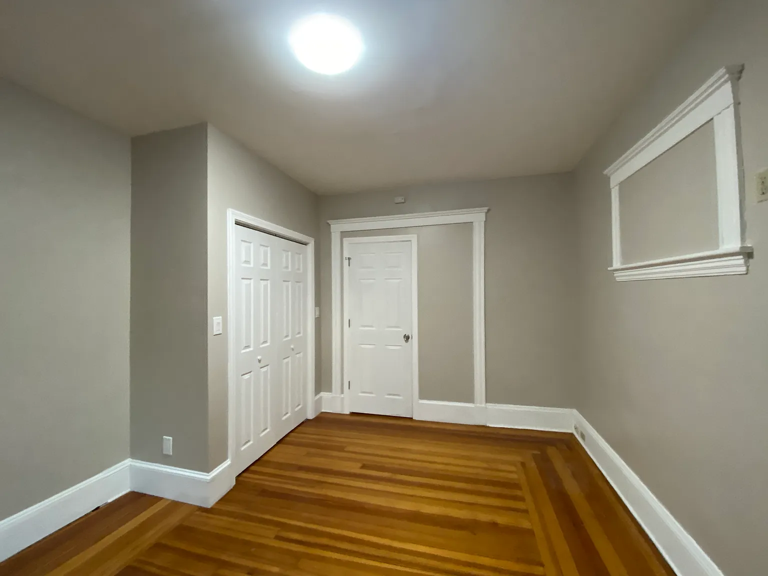6 bed, 3.0 bath, $9,000 — Photo 4