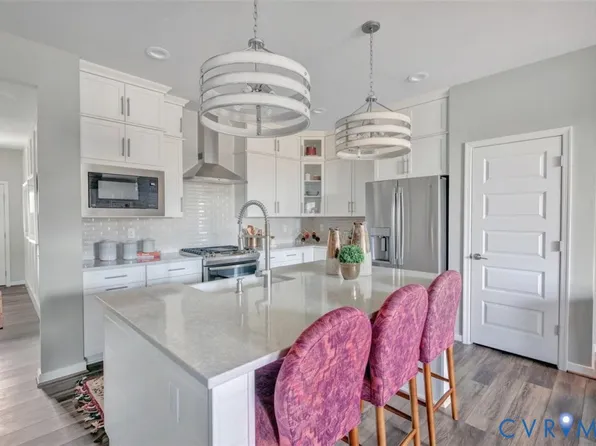 18774 Palisades Rdg, Moseley, VA 23120