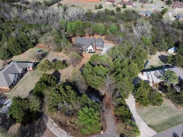 10212 Fawn Trail Rd, Mustang, OK 73064