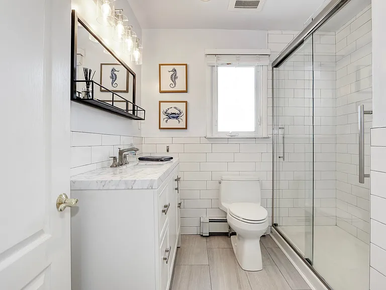 29 Ocean Dr W — Photo 24
