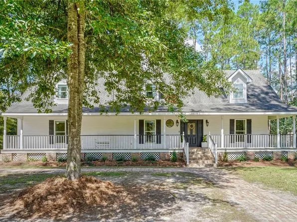 213 Salem Dr, Mandeville, LA 70471