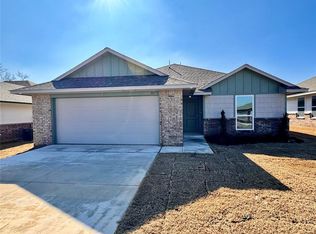 20770 Keystone Ln, Harrah, OK 73045