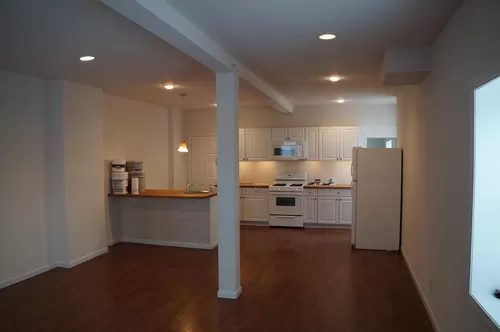 Kitchen/dining room - 200 W 6th Ave