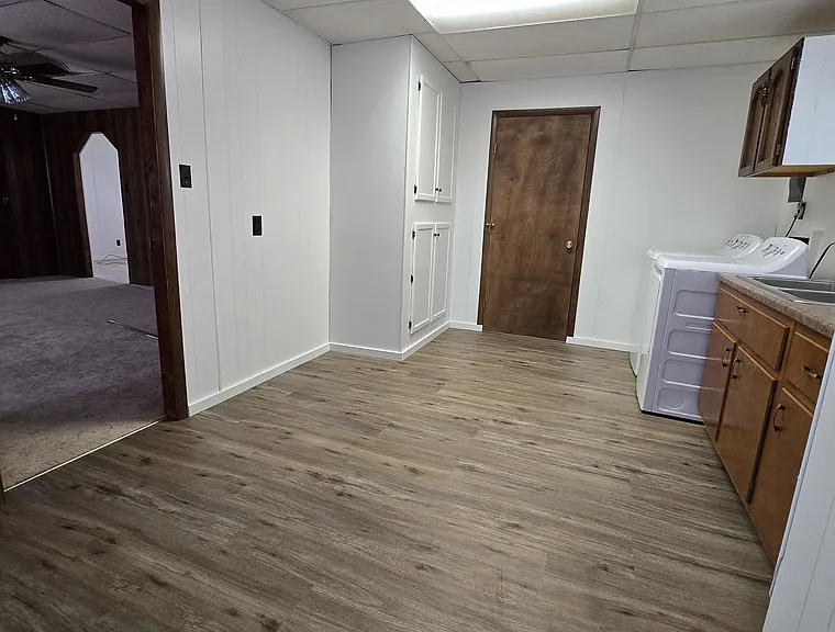 6831 Jade Park Ave NE — Photo 21