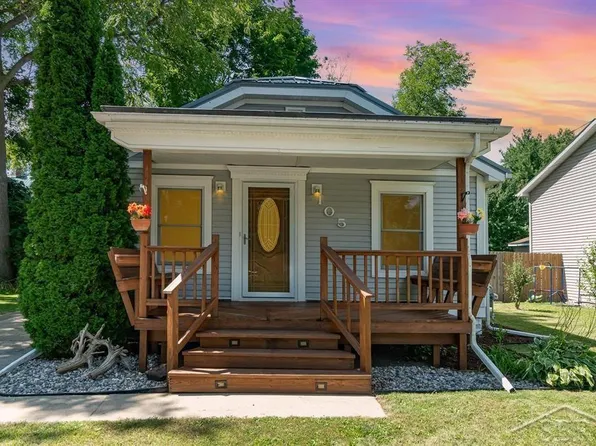 105 W Baker St, Midland, MI 48640