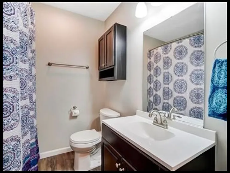 721 S West St — Photo 25