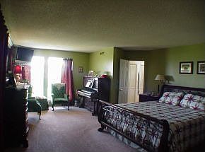 5th image of 809 Twin Hills Dr
