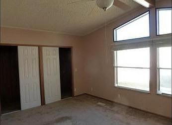 2nd image of 7219 Canary Ln NE