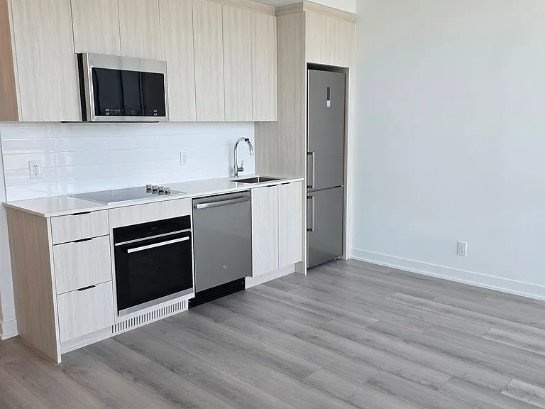 20 Deans Dr #217 — Photo 6