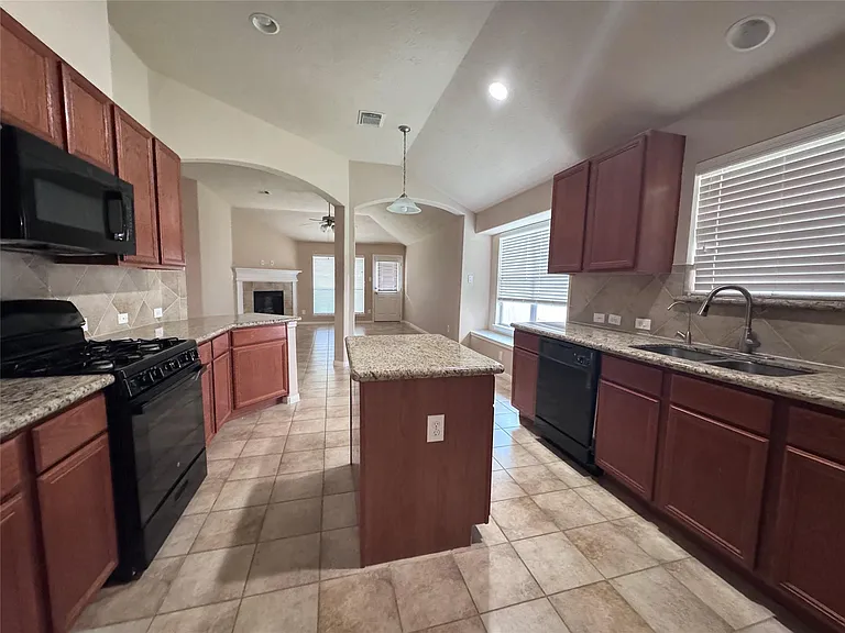 25210 Ginger Ranch Dr — Photo 22