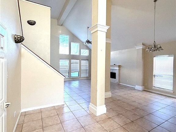 3rd image of 5214 Spring Brook Dr