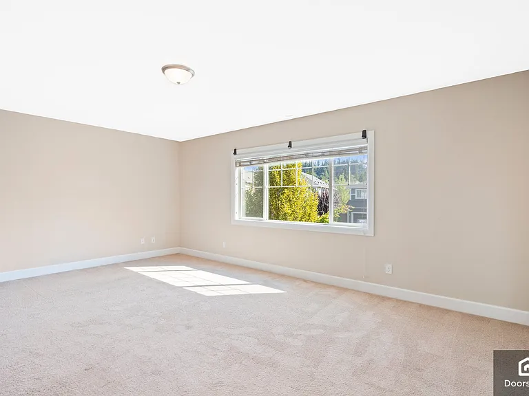 22718 36th Dr SE — Photo 25