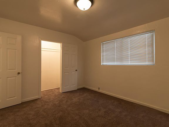 3rd image of 1923 Merkley Ave