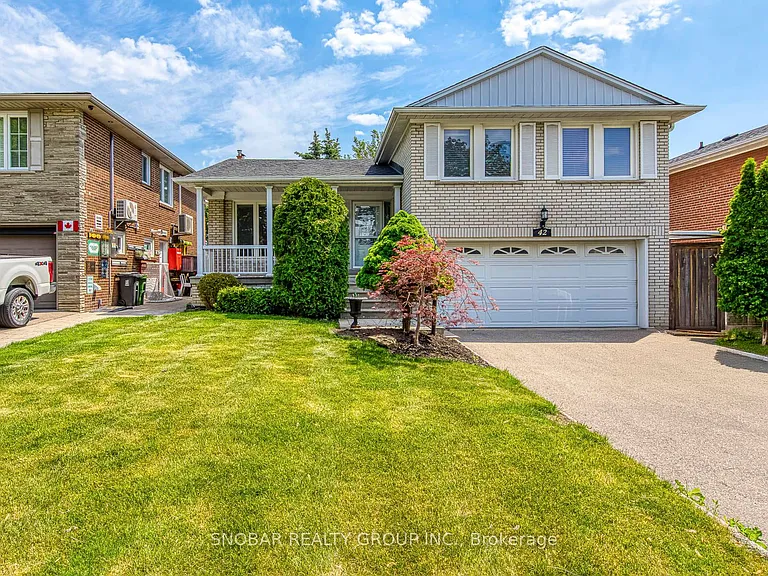 42 Norgrove Cres — Photo 2