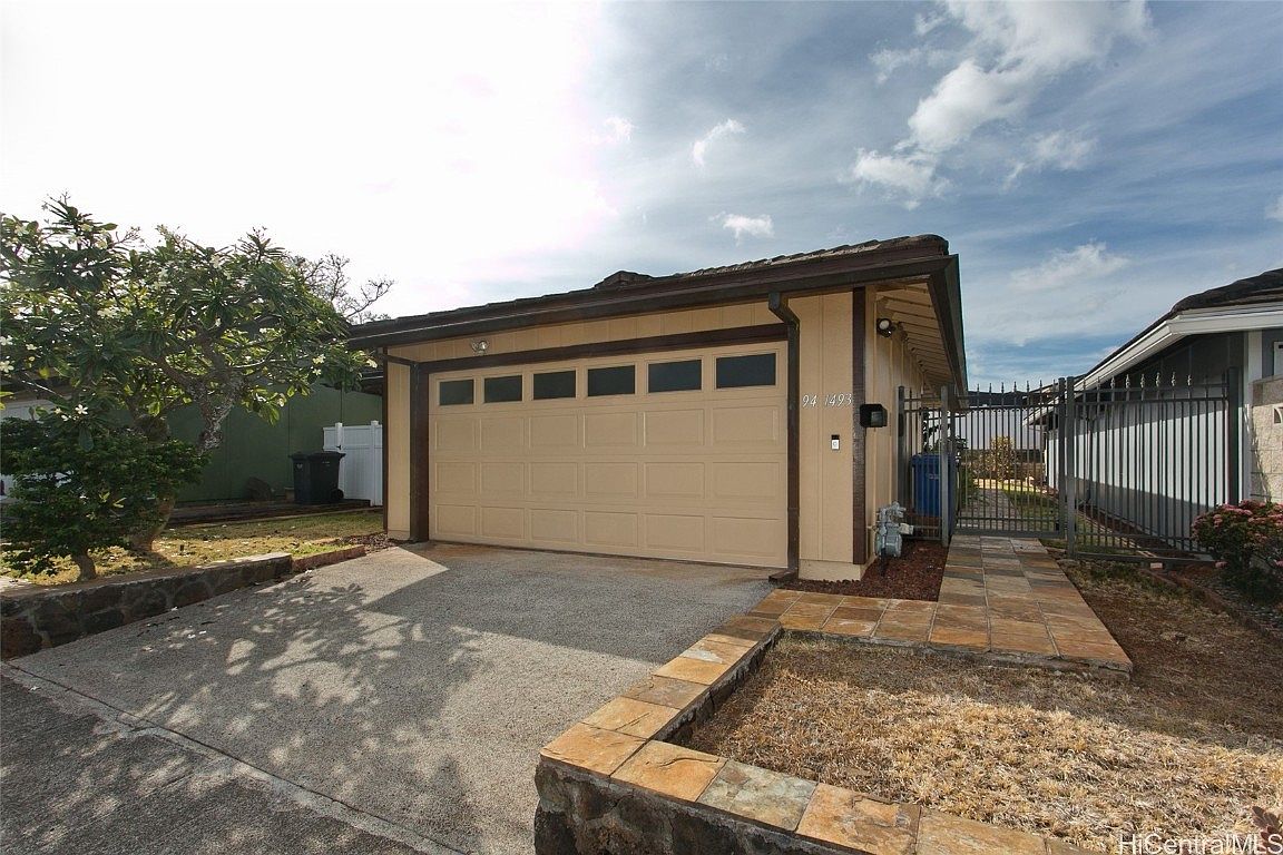94-1493 Okupu St, Waipahu, HI 96797 | Zillow
