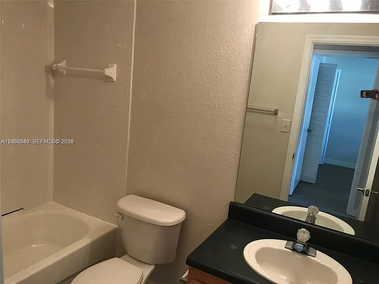 2090 NE 167th St #2-112 — Photo 7