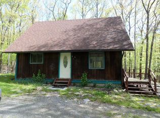 127 Gristmill Ter, Milford, PA 18337