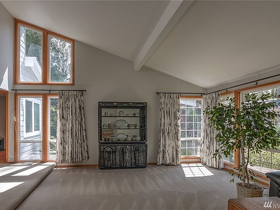 2nd image of 4528 159th Ave NE
